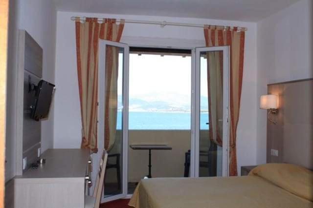 Hotel U Paradisu بورْتِكْسْيو المظهر الخارجي الصورة
